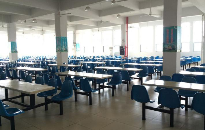 超捷织造公司食堂承包案例