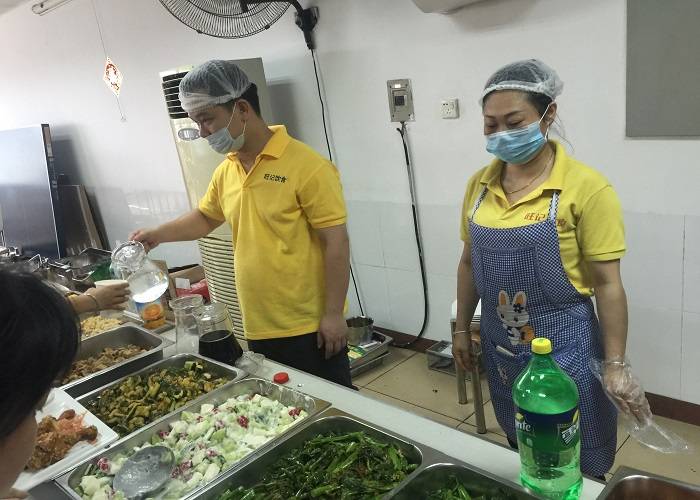 六一自助餐配送活动现场案例