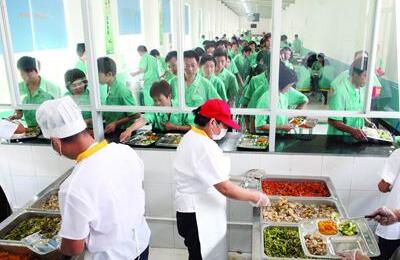 聘请相近地域的厨师